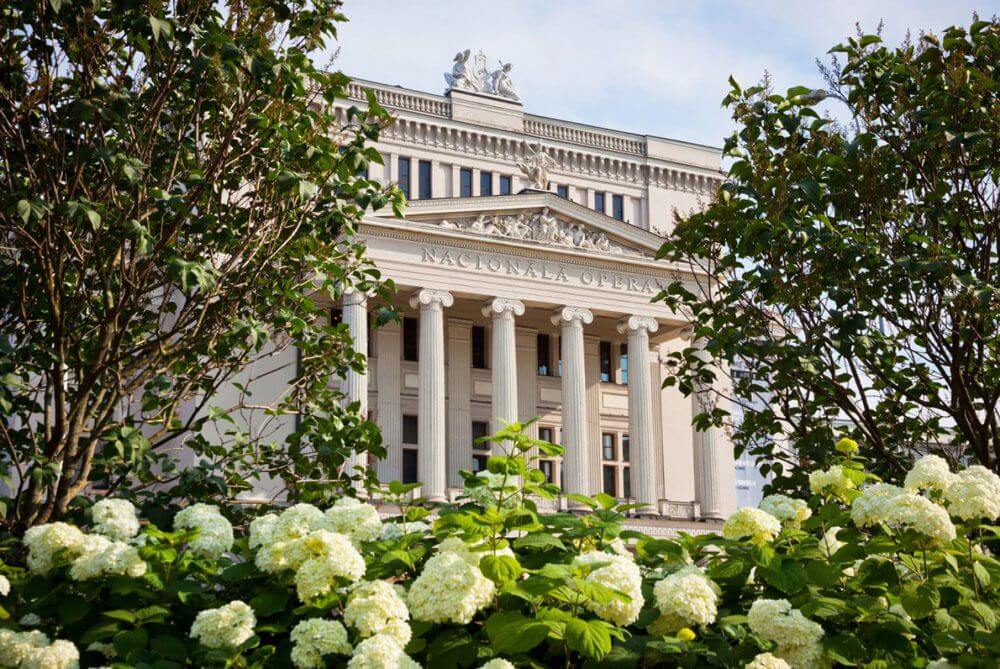 LATVIJAS NACIONĀLĀ OPERA